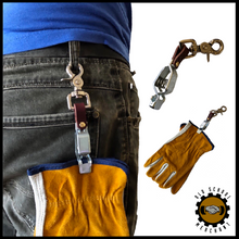 Load image into Gallery viewer, Glove clip / free shipping